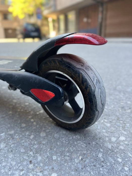 Тротинетка e-wheels