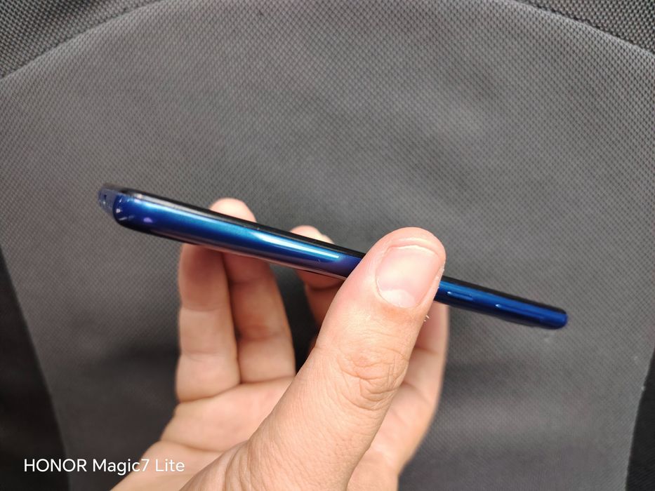 Vând Samsung A20 e