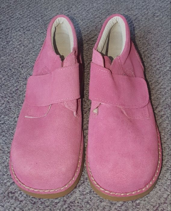 Ghetute copii, marimea 33, noi, nepurtate, piele intoarsa roz lila