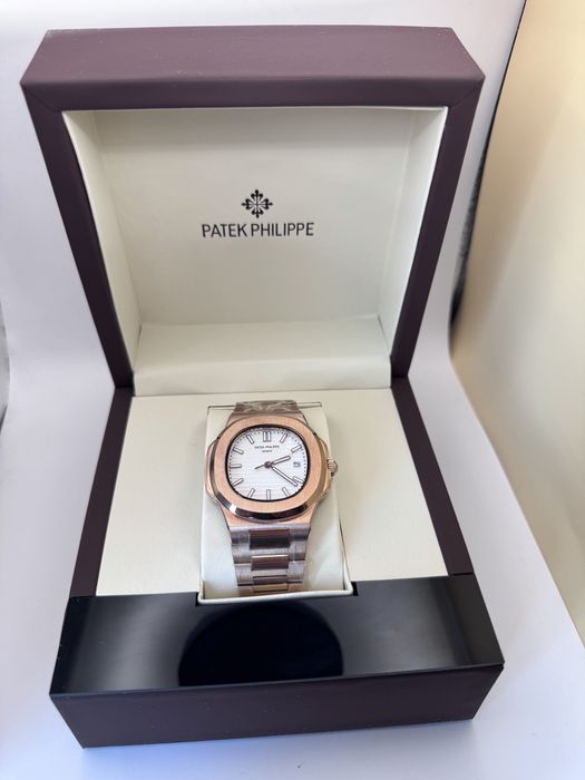 Ceas Patek Philippe Nautilus Rose Gold, 40 mm, Nou