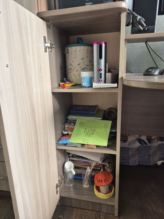 Стол компьютерный