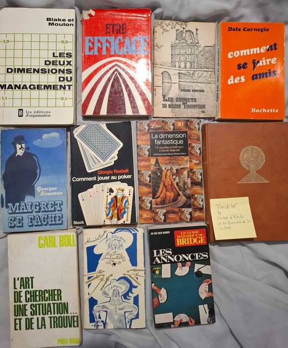 Книги на френски, руски, английски език