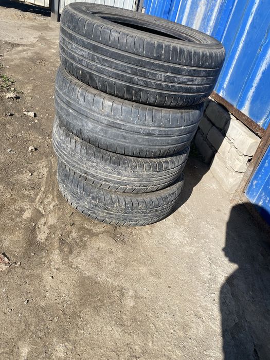 Продам шины летные