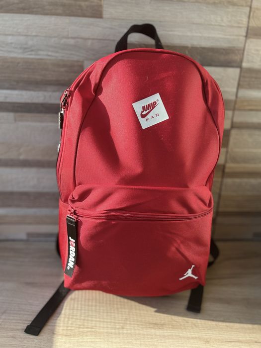 Ученическа раница “Jordan”