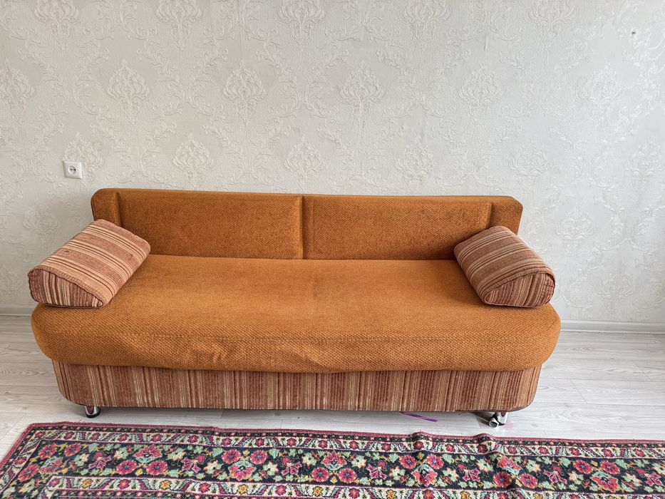 Продается диван-тахта