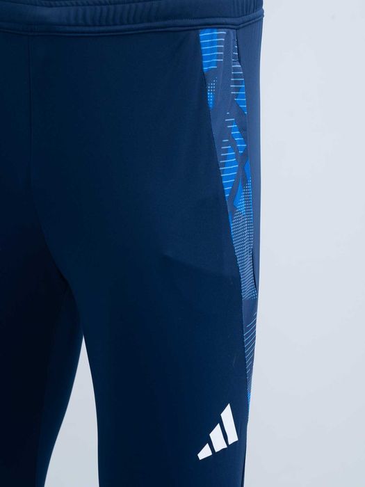 Koмплект АДИДАС  на ПФК "Левски" 1914