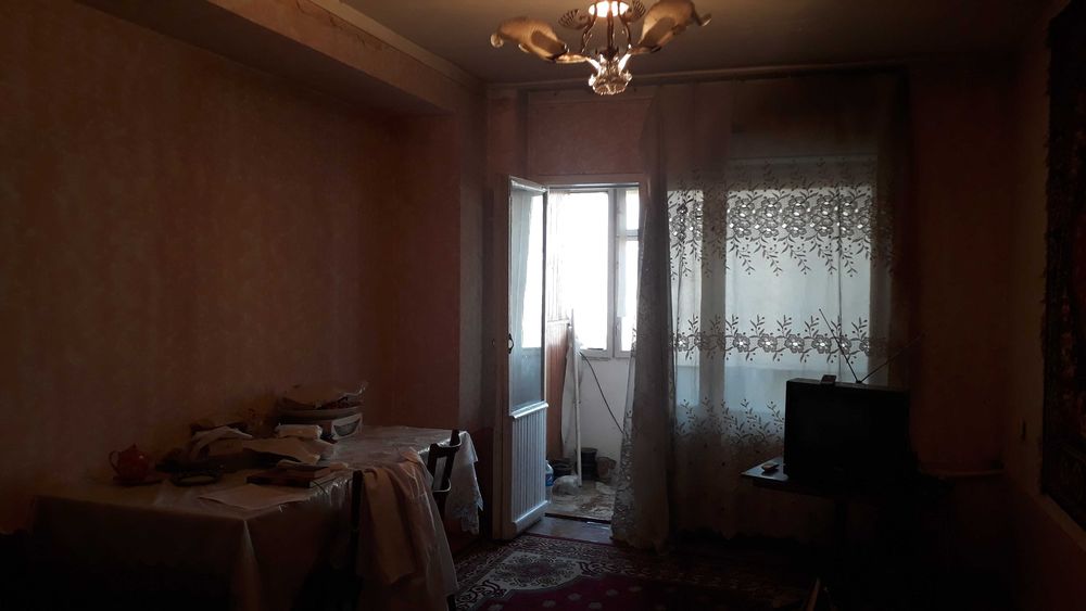 Продается 3-комнатная квартира у метро Дружбы Народов