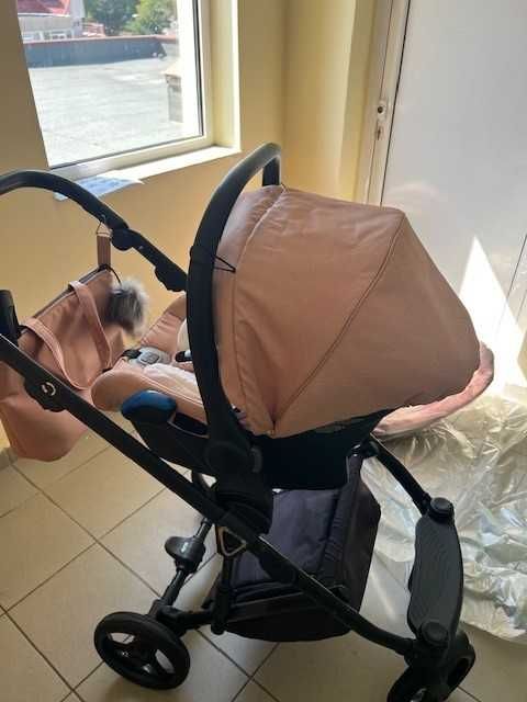 Vand  Carucior 3 in 1 Marco Adamex Rose Somon si cadou Leagan Balans