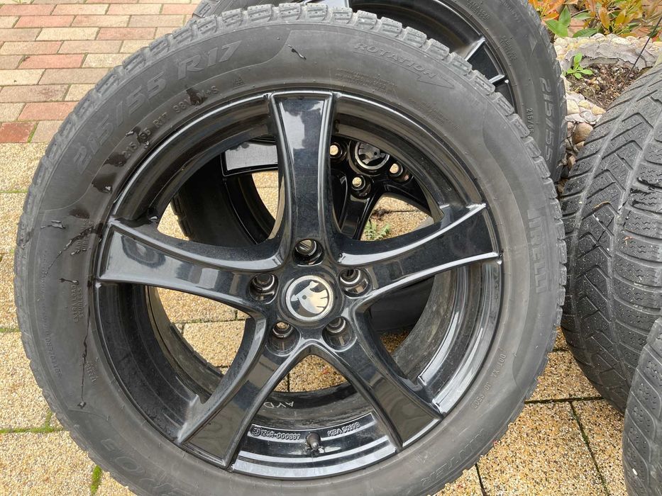 Roti Skoda Superb IIII cu jante din aliaj 17 inch