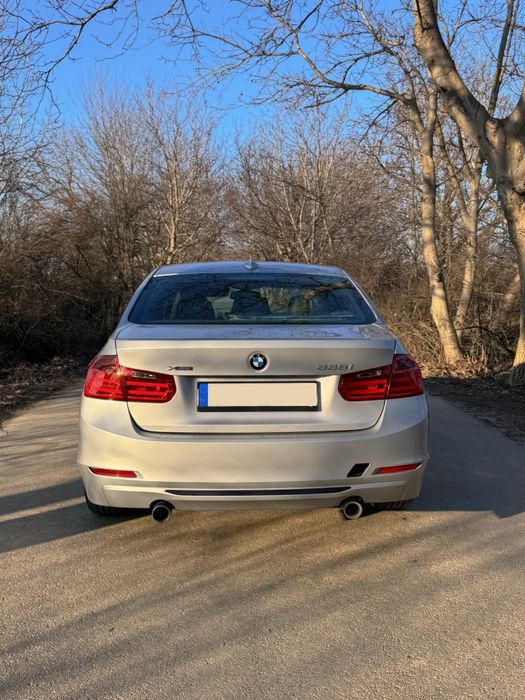 BMW Seria 3BMW335xi F30 XDrive Sport Line I
90.000 km REALII HUDIKEYLE