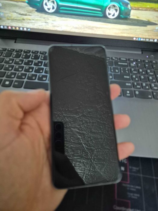 Продам Samsung S20