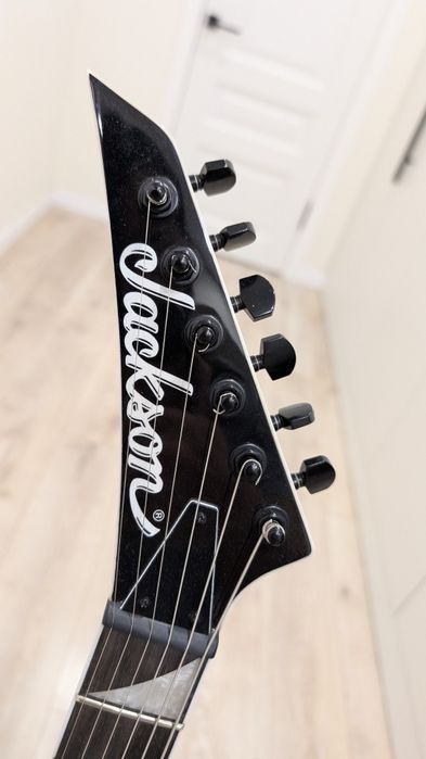 Электрогитара Jackson Dinky JS22 (LH) (Для Левшей)