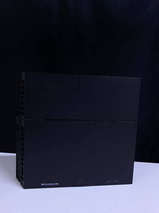 Play Station 4