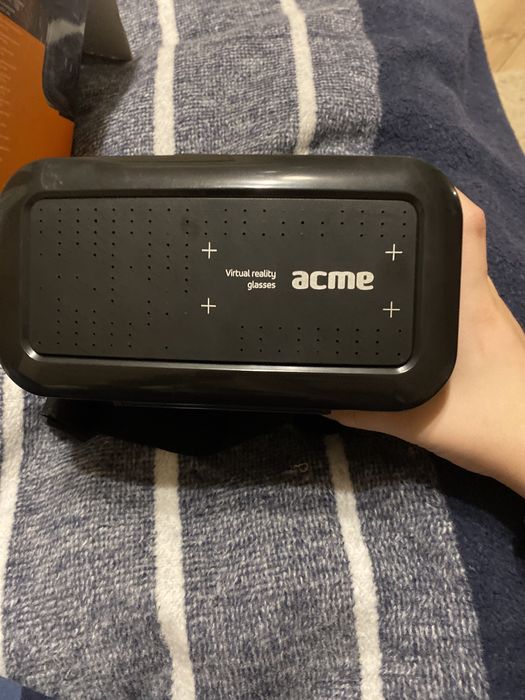 Продаю три д очки