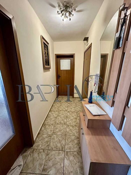 Двустаен на Лятно Кино Тракия до Фратели