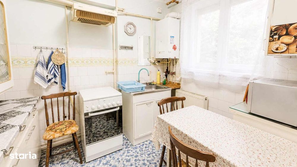 De vânzare apartament cu 2 camere, pe strada Horea