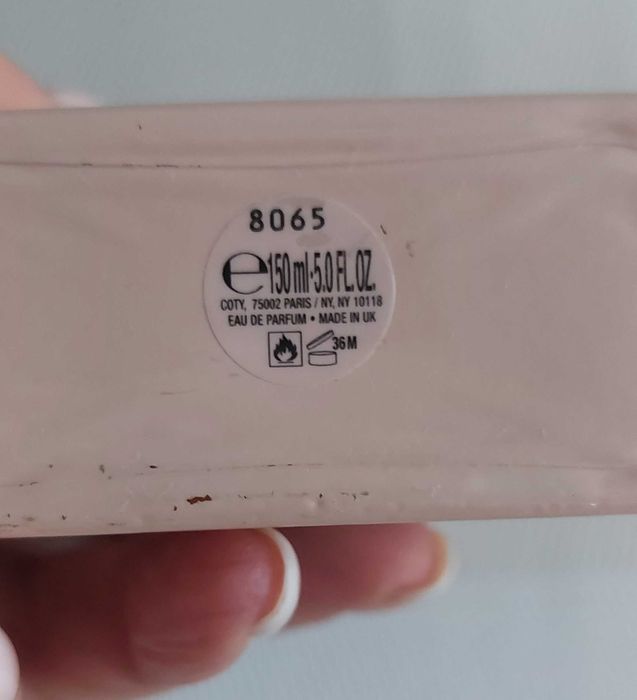 Продаю парфюм оригинал