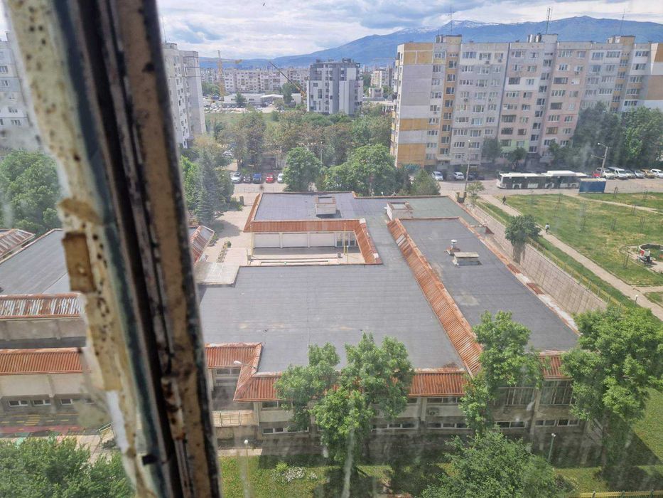 Тристаен апартамент Левски Г -165500евро