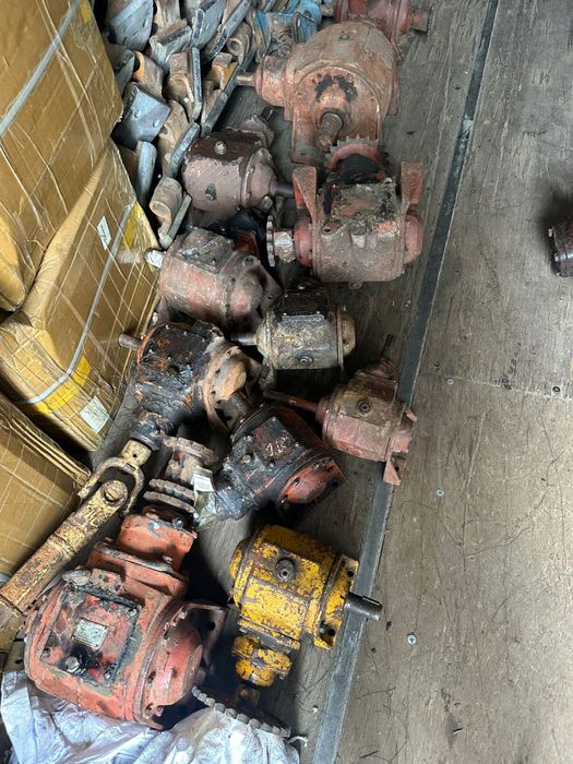 Редуктор угловой