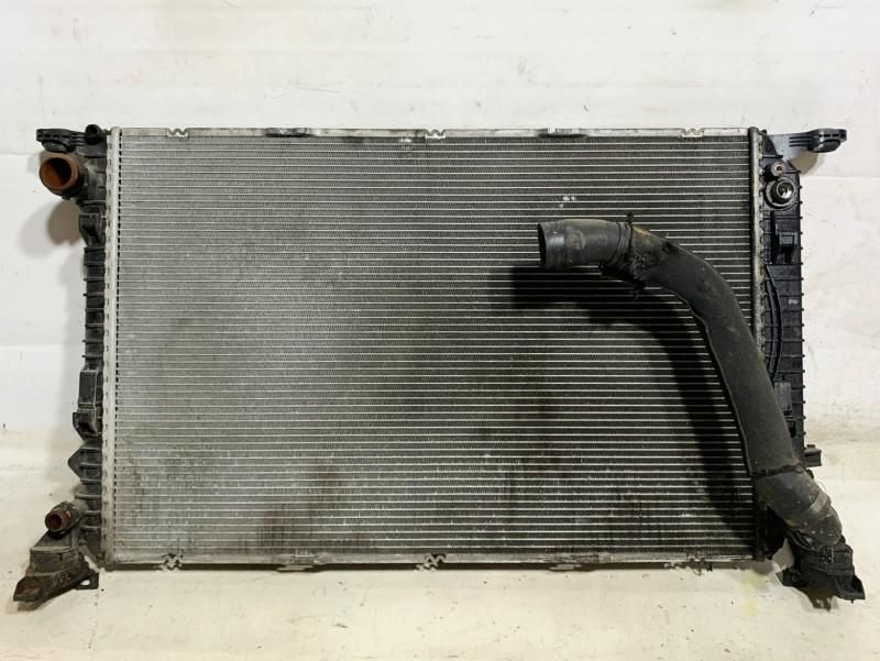 Radiator apa Audi A4 8K2, B8 2.7 tdi CGKA 8K0121251AA