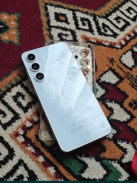 обменять телефон Samsung  s24fe идеал