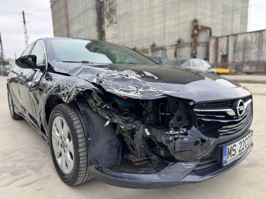Opel Insignia B 2018 2.0 EURO 6 AUTOMAT OPC avariat lovit avariate