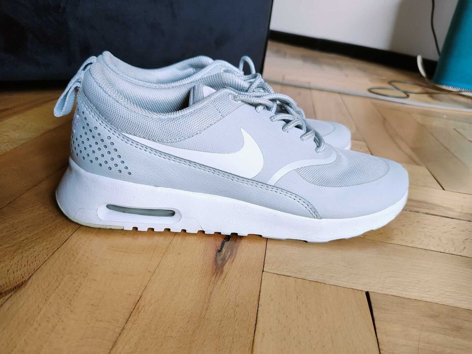 Nike Air Max Thea маратонки