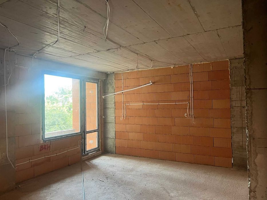 Продава се Едностаен апартамент в Бургас, Братя Миладинови - 47 кв.м за 2000 €/кв.м - Снимка #5