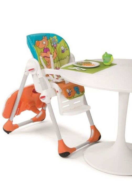 Детский стульчик для кормления Chicco.