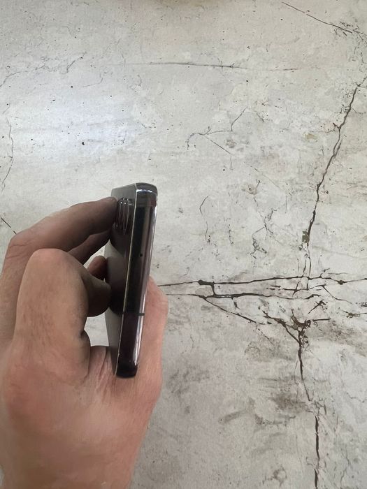 Samsung galaxy s 23  продам