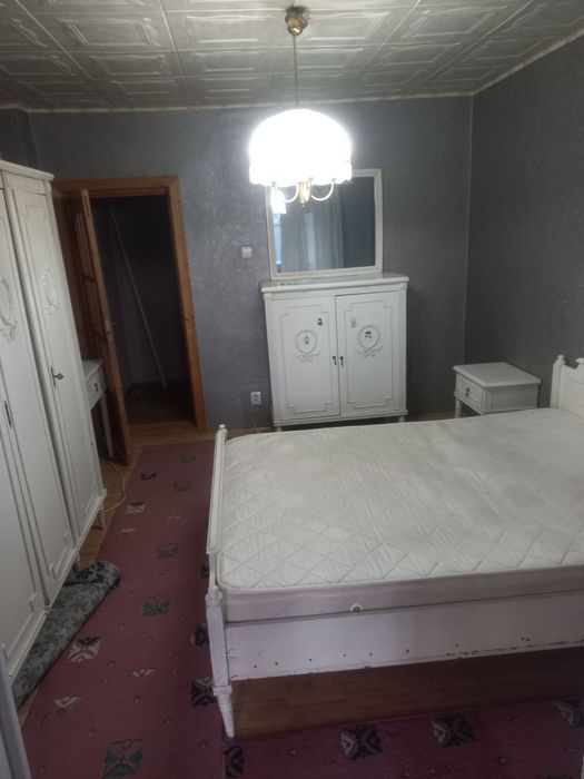 Inchiriez apartament 4 camere