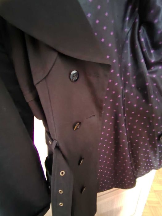 Стилен дамски тренчкот Тони М