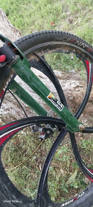 Продам велик 21 тыс с замком