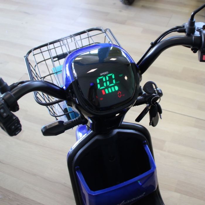 Електрически скутер с педали 500W/48V/15Ah – BLUE