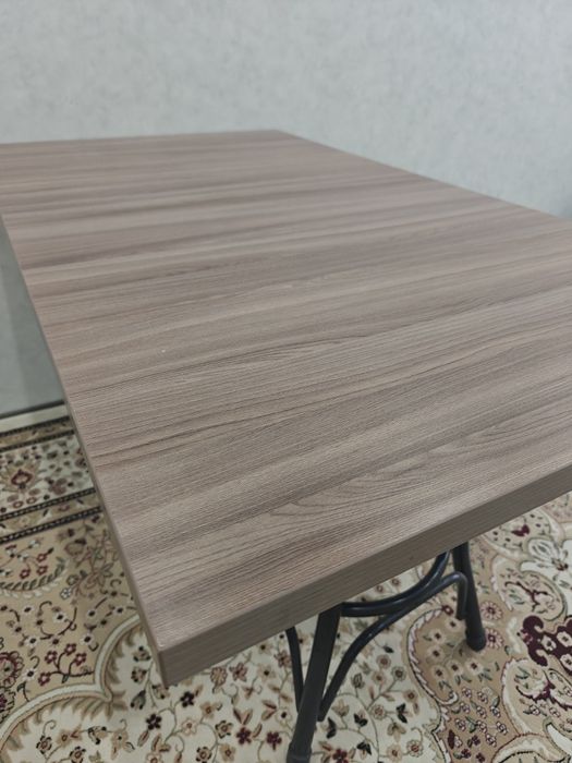 Кухонный стол сатылады