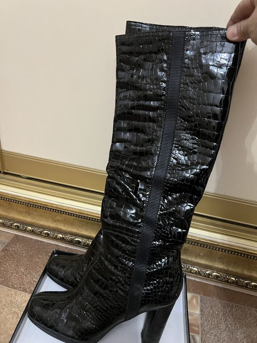 Сапоги женскии Италия