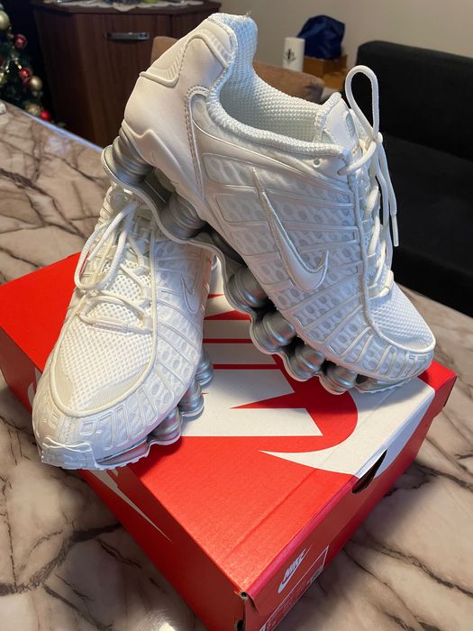 Маратонки Nike Shox TL