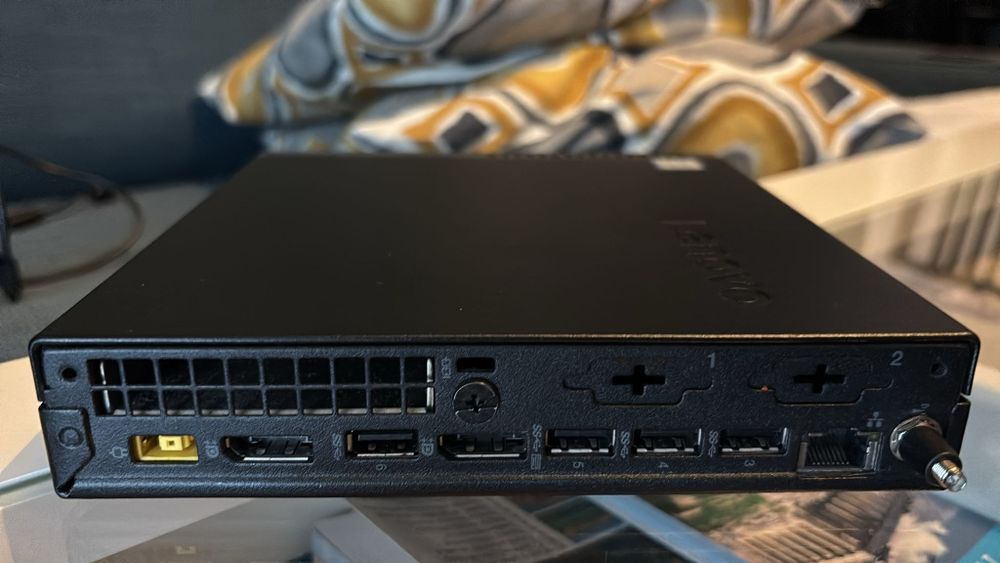 Lenovo Thinkcentre M710q