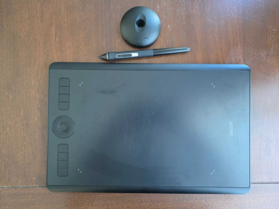 Tableta Grafică Wacom Intuos Pro M (North) – Stare Excelentă