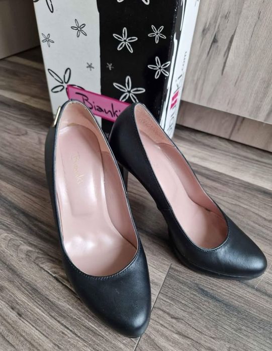 Обувки на ток от естествена кожа Bianki 36 номер