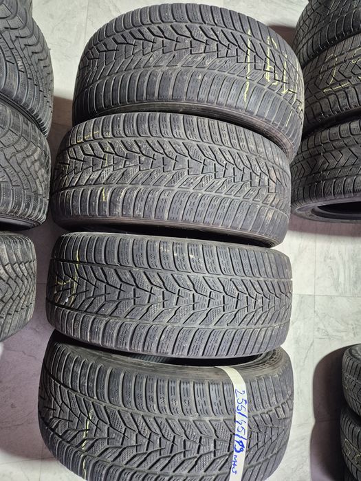 Vând cauciucuri 255/45/19  M+S set complet imp Germania