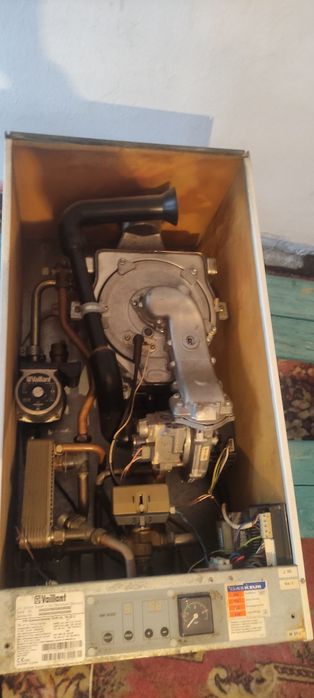 Котел вайлант на запчасти