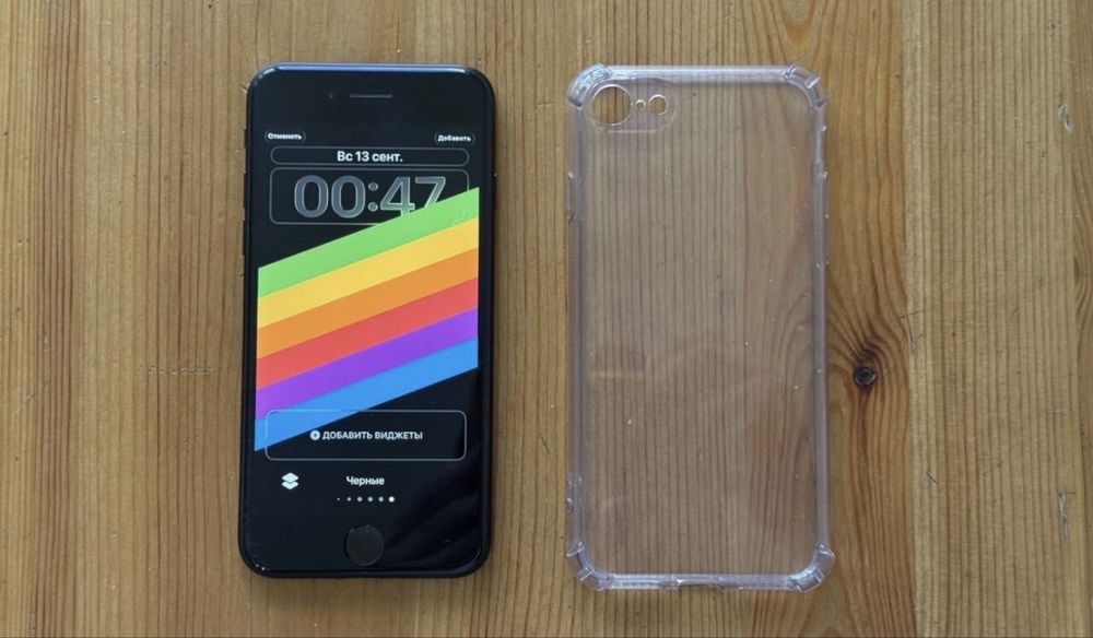 Iphone SE память 64 гига