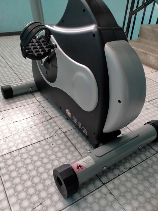 Велосипедный тренежер,