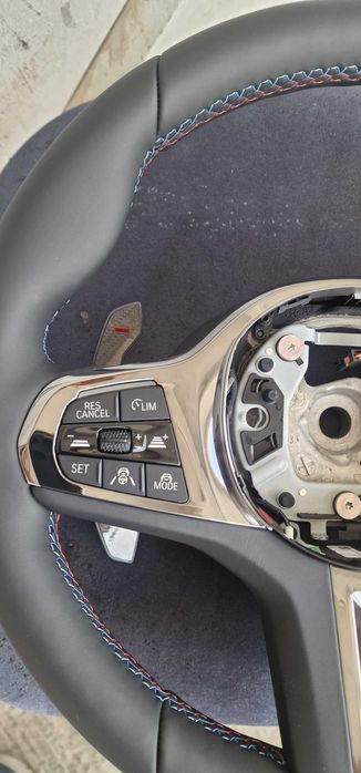 Волан bmw g05 g06 g30 gg01 g02 произход карбон тапицерия лъскави