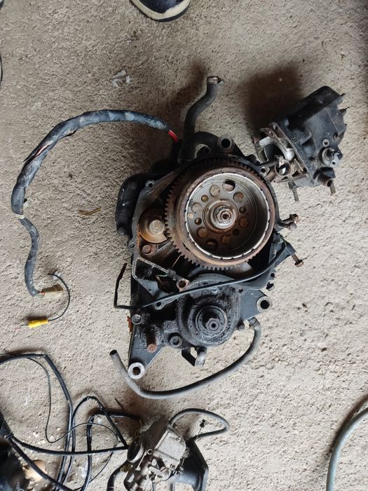 Vând motor Honda nsr 125