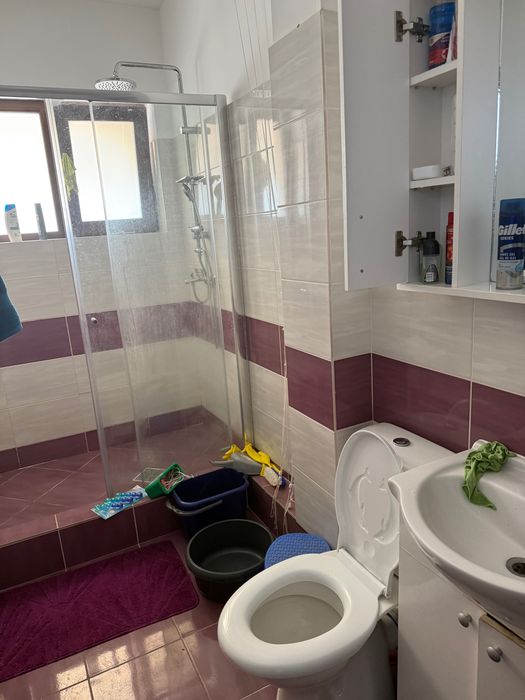 Închiriez Apartament Comfort 1-mobilat zona Militari București Sect 6 cu parcare privata
