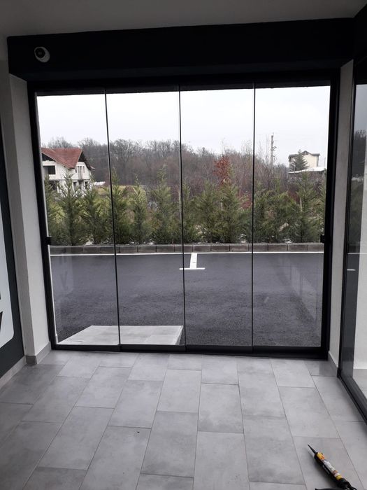Terase sticla securizata. Cabine de dus. Balustrade de sticla .