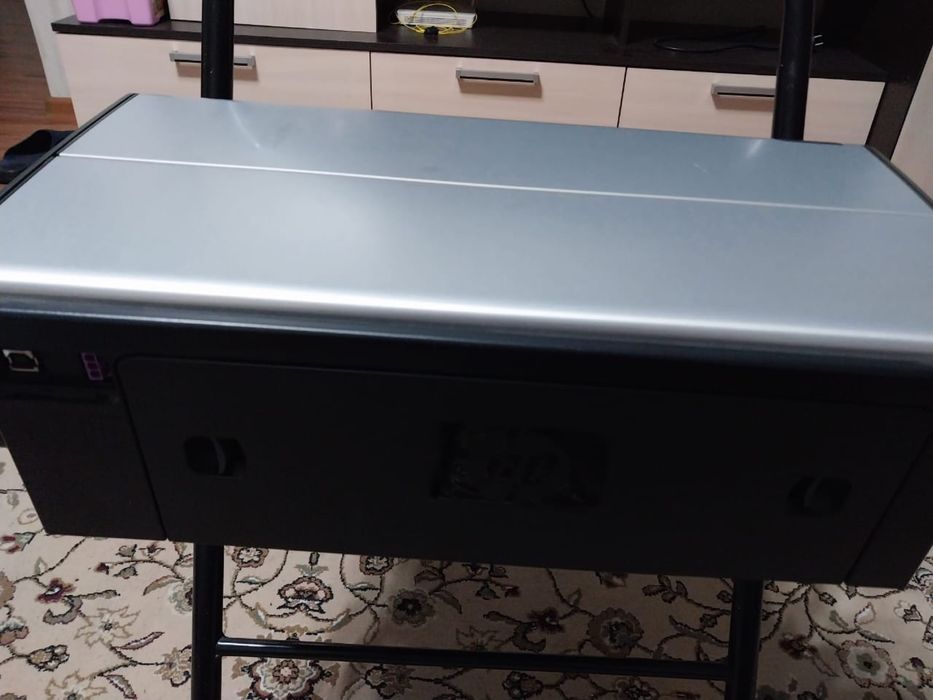 Принтер струйный марки HP