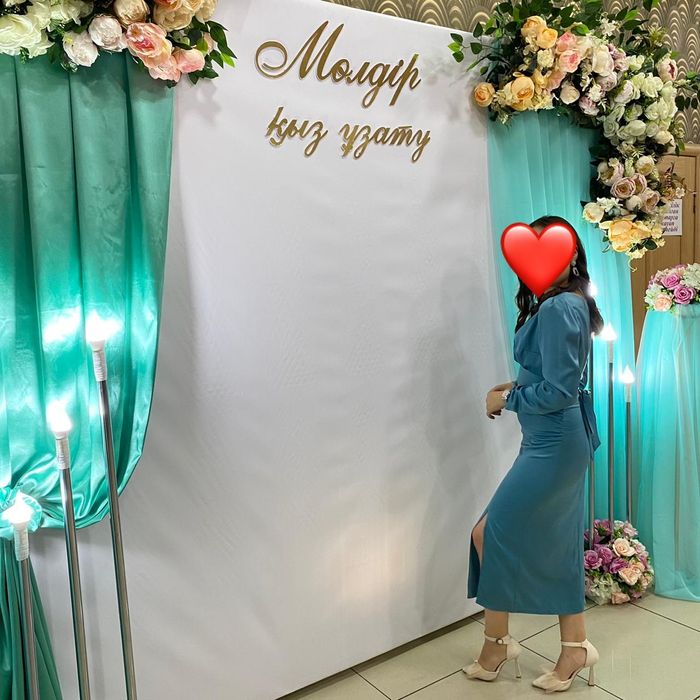 Продам платья женские